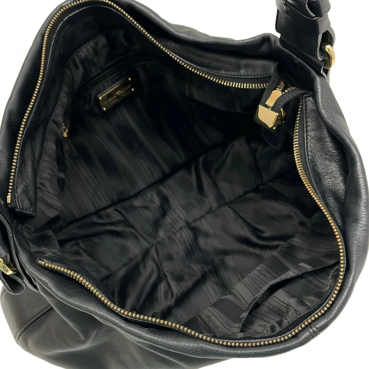 Salvatore Ferragamo Vara Black Leather Shoulder Bag