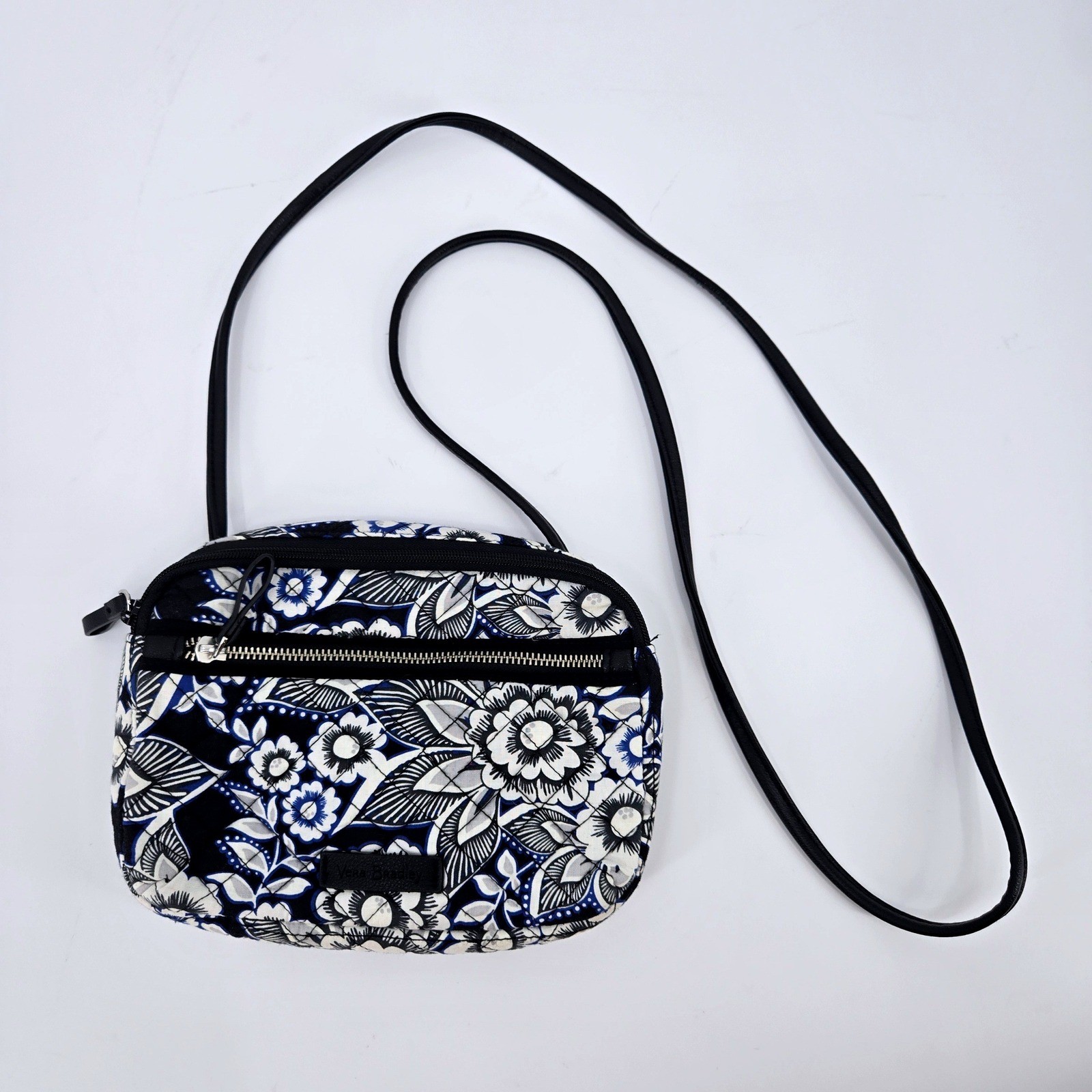 Vera Bradley Iconic Little Crossbody Snow Lotus Quilted Bag NWOT RFID