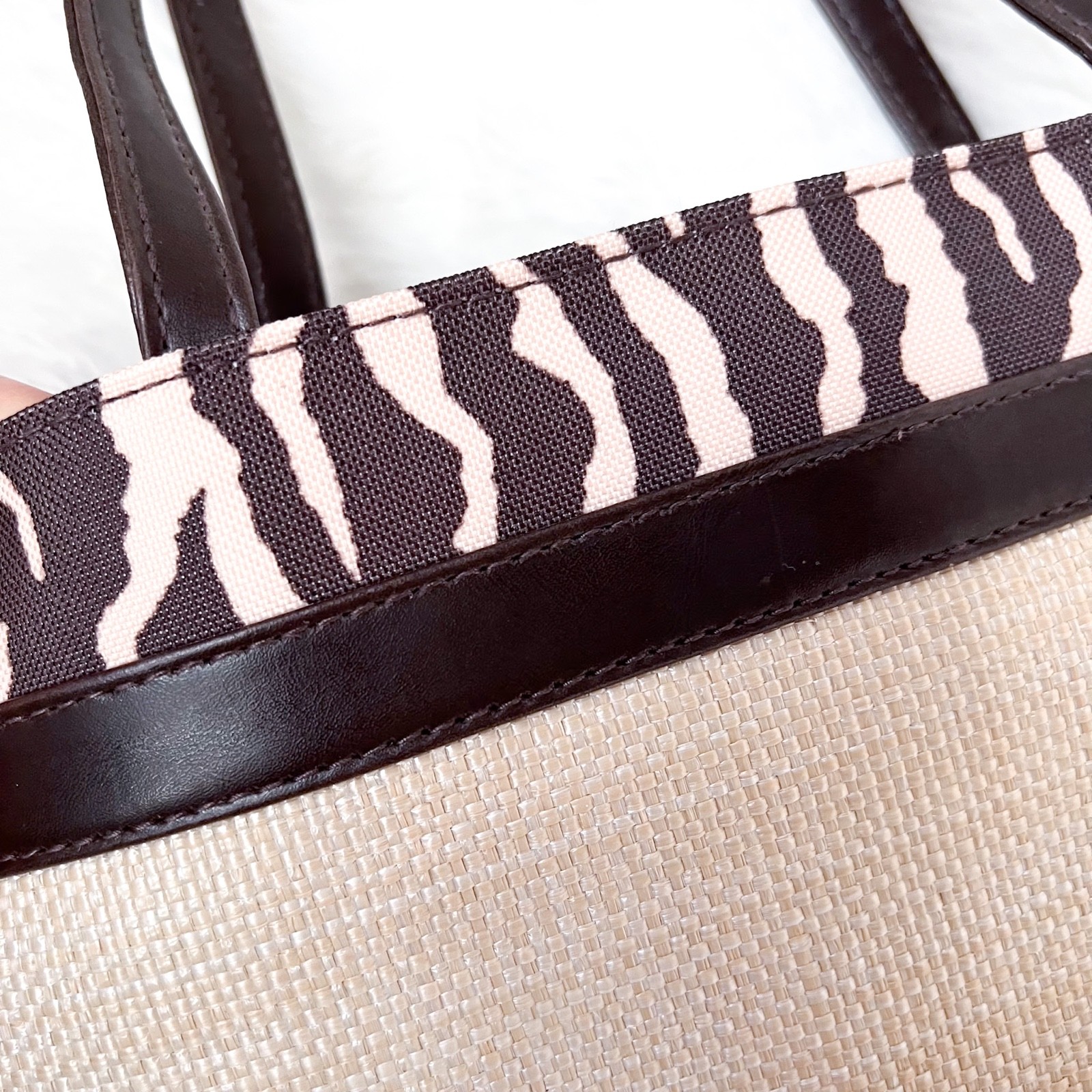 Estée Lauder Raffia Small Tote Beach Vacation Animal Print Brown