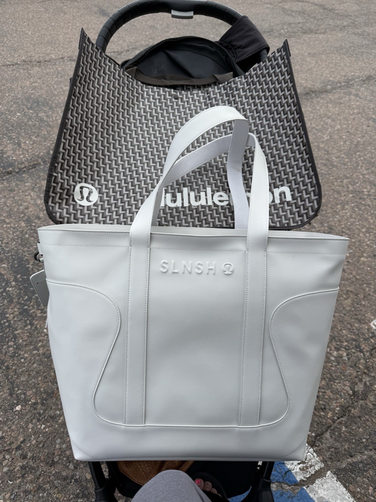 Lululemon Cactus Leather Tote SLNSH NWT. 21” Long. 15” Height Big Bag