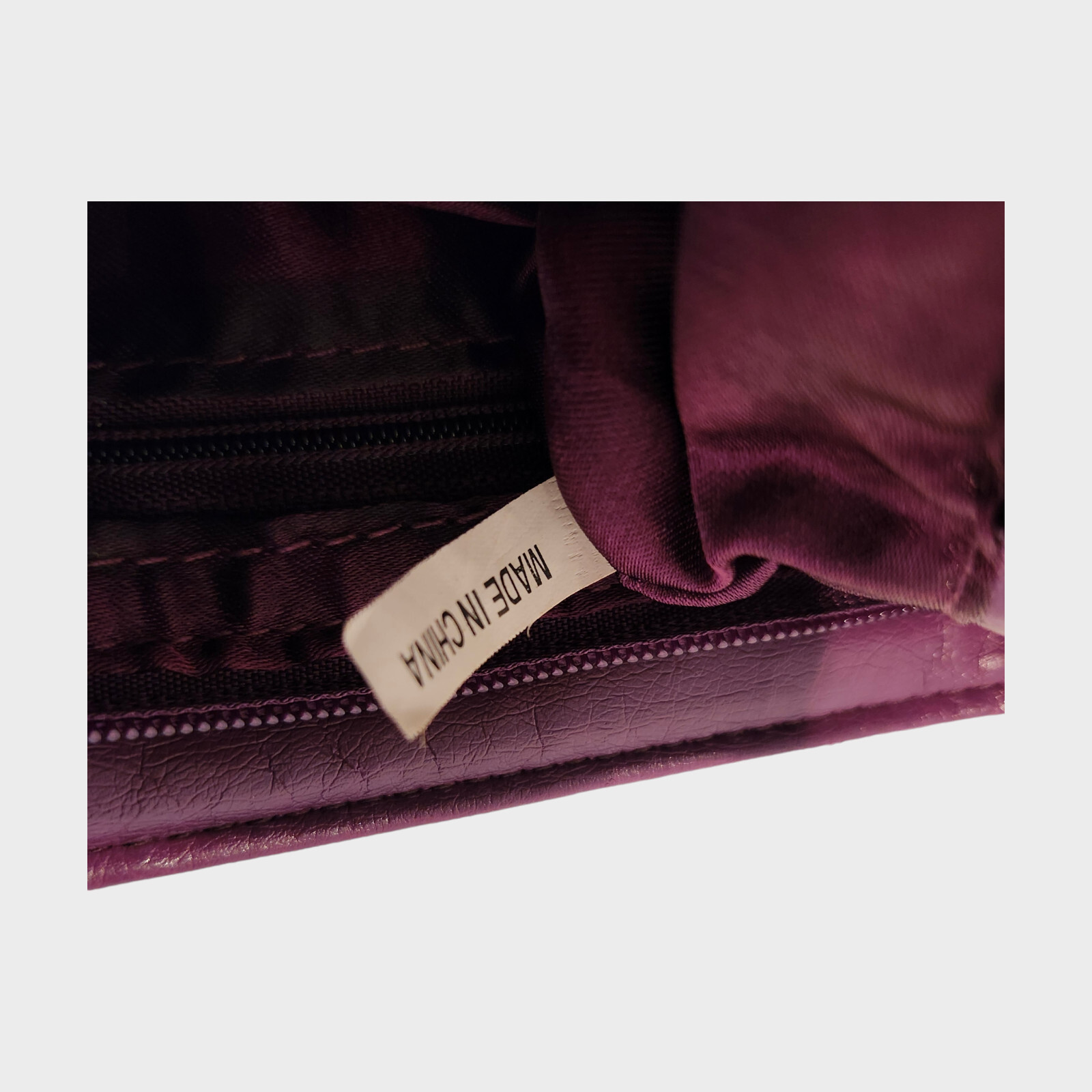 Vintage Grape Purple Zip Clutch approx 6.5×10.5in