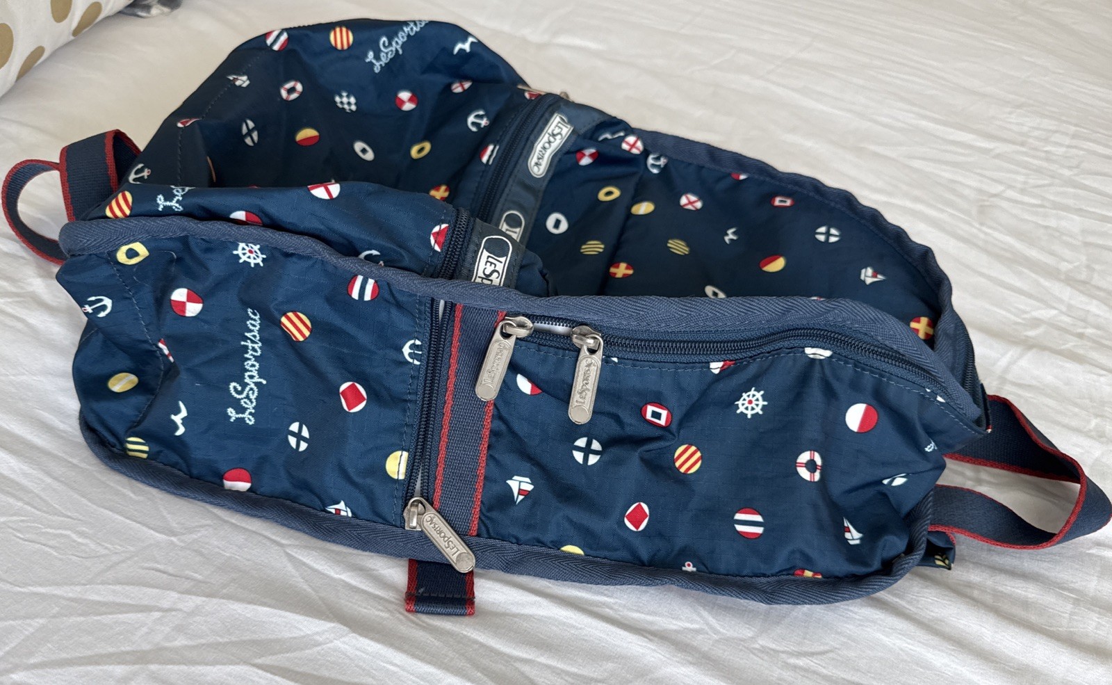 LeSportsac Ocean Blue Nautilus Small Carrier Backpack No Rips/tears * See Photo