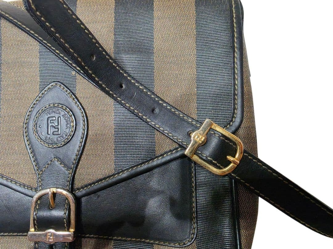 FENDI Vintage Pecan Shoulder Bag 1970s Gold Logo Used