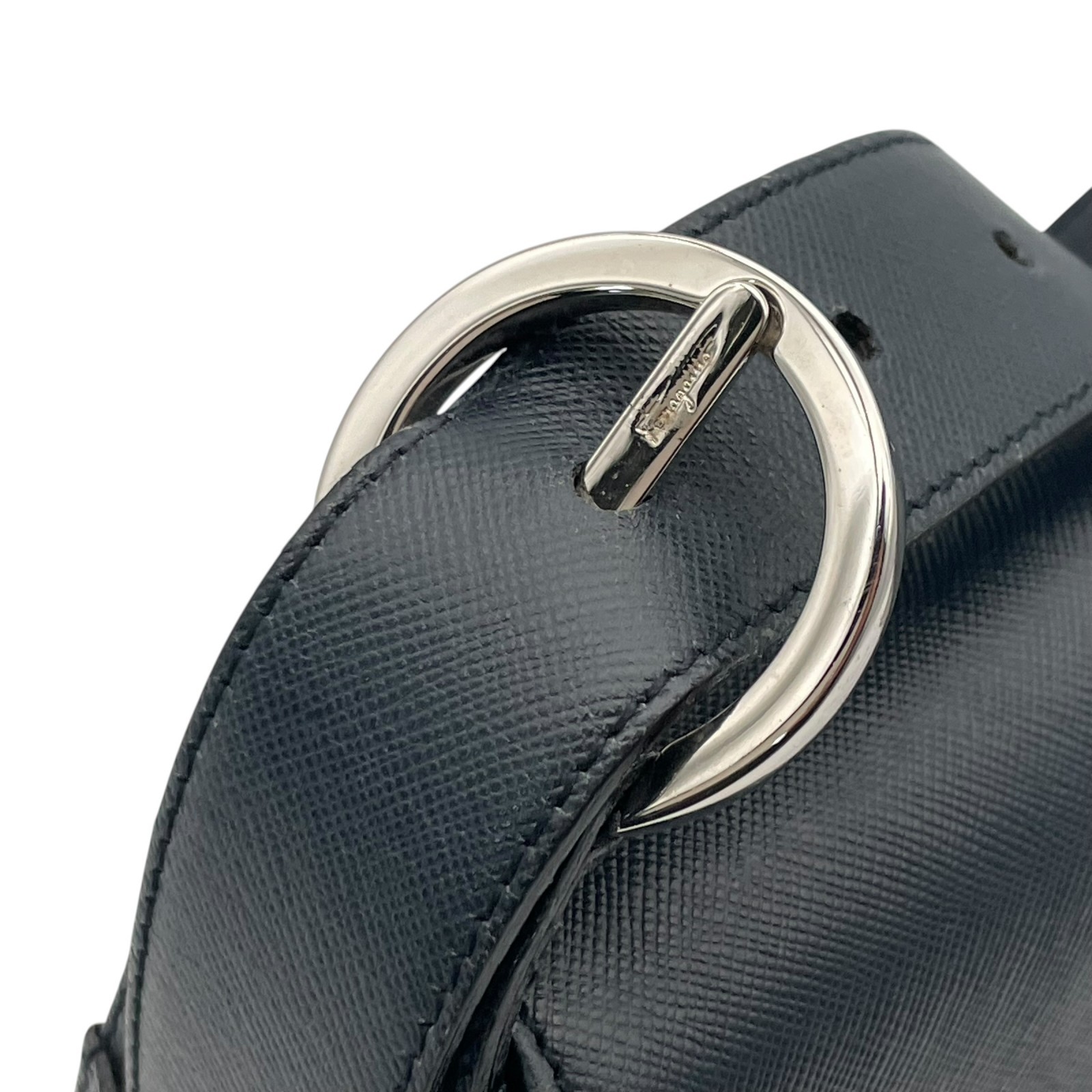 Authentic Salvatore Ferragamo Gancini Leather 2Way Shoulder Bag Navy