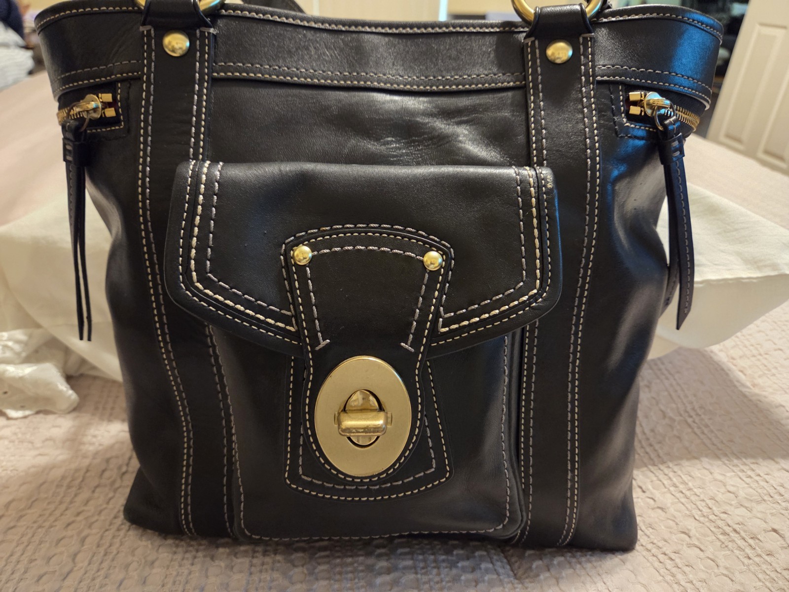 Vintage Legacy Gigi Black Leather Tote Bag Purse Y2K Pink Interior F12888