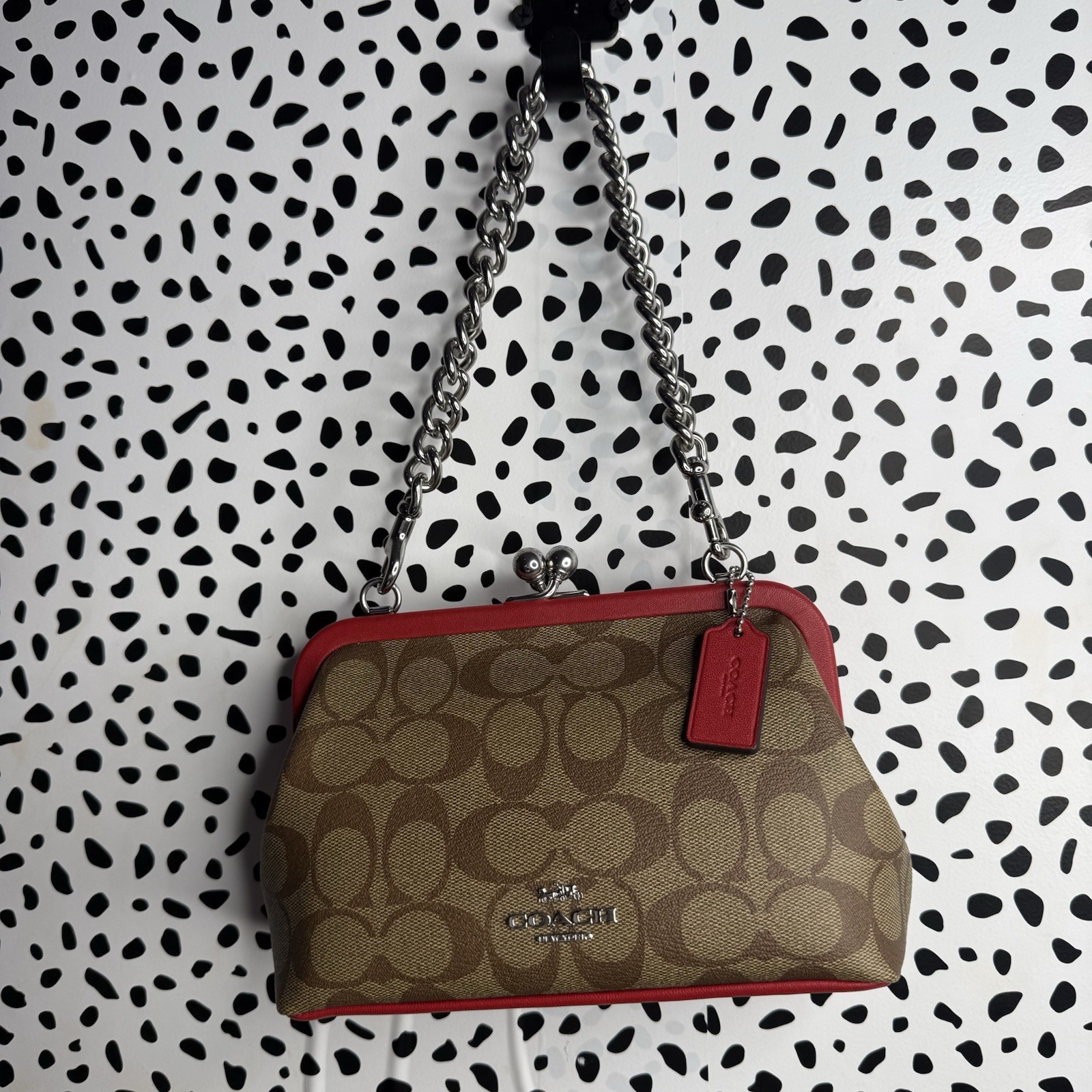 Coach Nora Kisslock Signature Kisslock Bag Khaki Red Chain CH512
