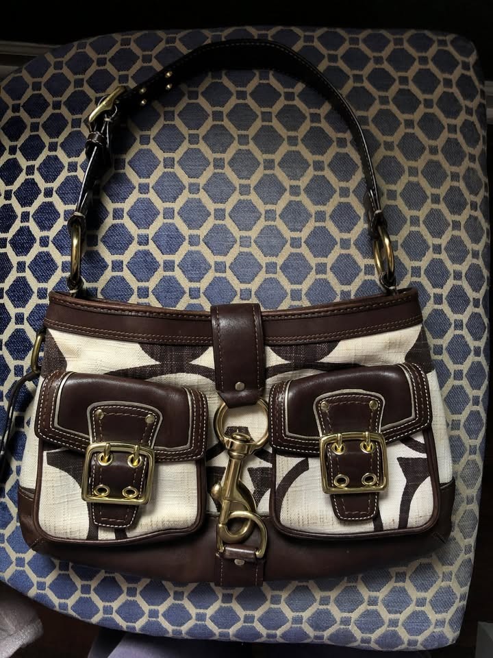 Vintage Coach Mandy Legacy Brown and Cream Leather Shoulder Bag