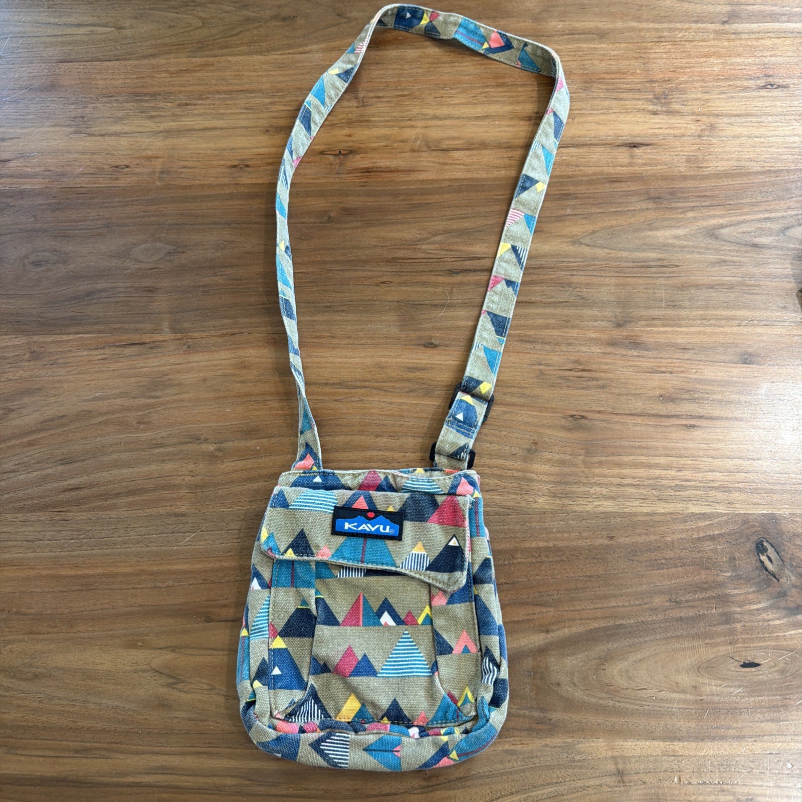 Kavu Crossbody Sling Keepalong Bag Triple Rope Shoulder Handbag Aztec Travel EUC