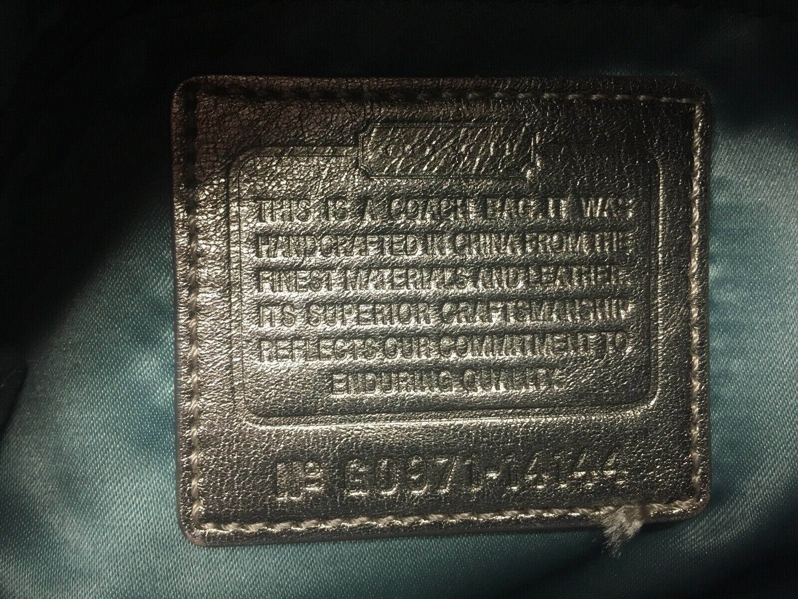 (b46) Ladies’ handbag as shown – see photos
