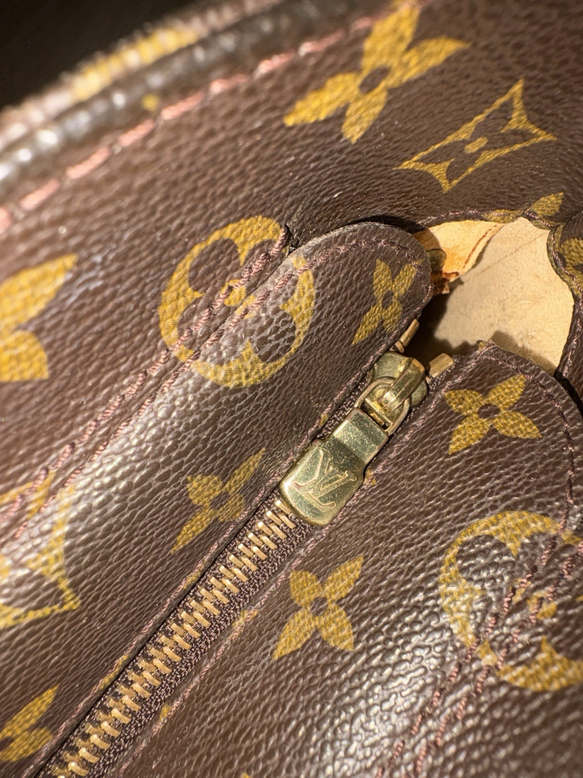Louis Vuitton M51155 Tote Luco Shoulder Monogram Bag