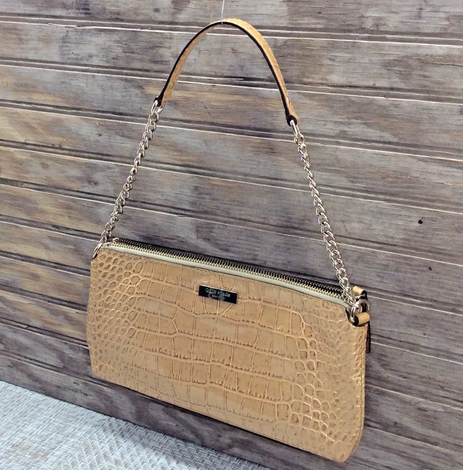 Kate Spade Knightsbridge Shoulder Bag Gold Croc Leather Gold Chain Zipper Close