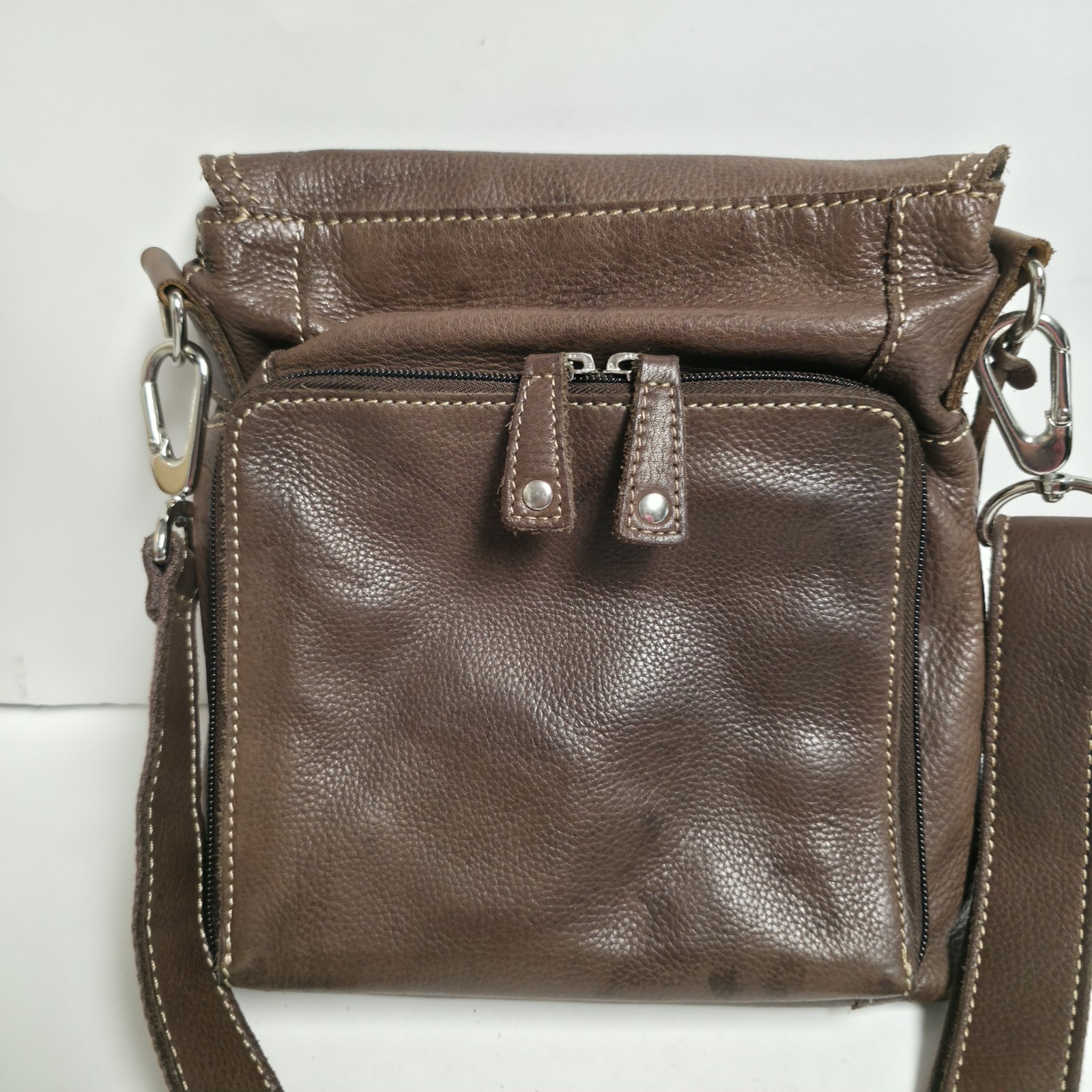 FOSSIL Brown Pebbled Leather Crossbody Messenger Bag Flap Zip Organizer Purse