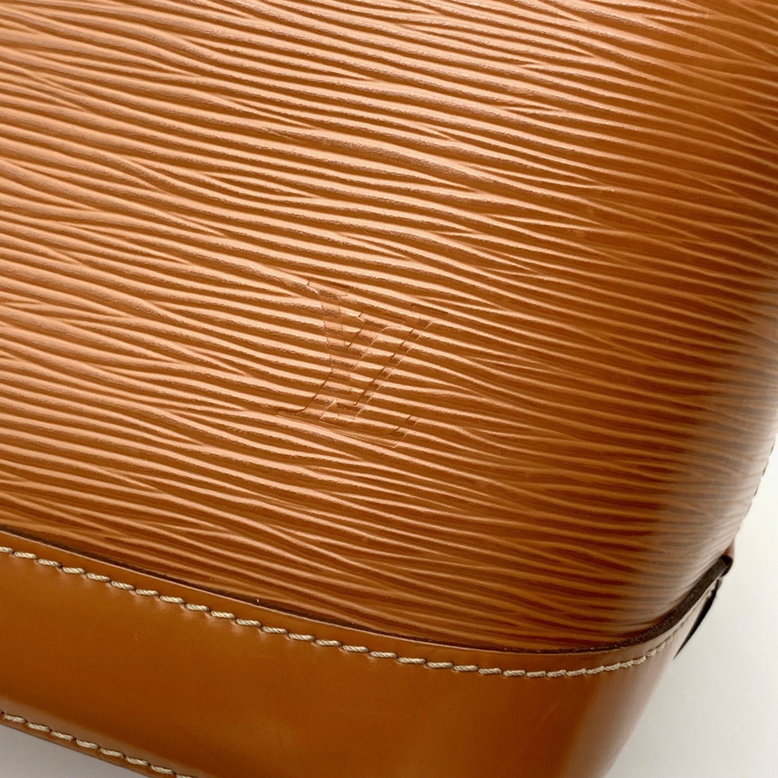 LOUIS VUITTON Alma PM Epi Brown Leather Handbag M52143 Authentic Japan
