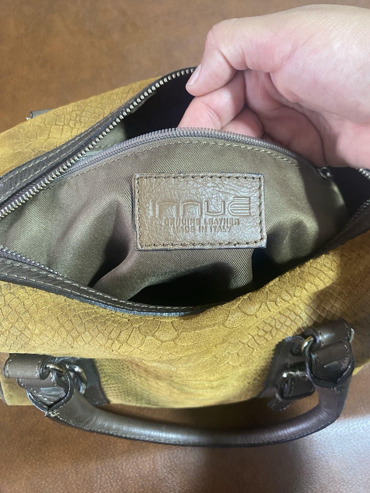 INNUĒ MADE IN ITALY brown Croc Embossed SUEDE LEATHER Satchel handbag