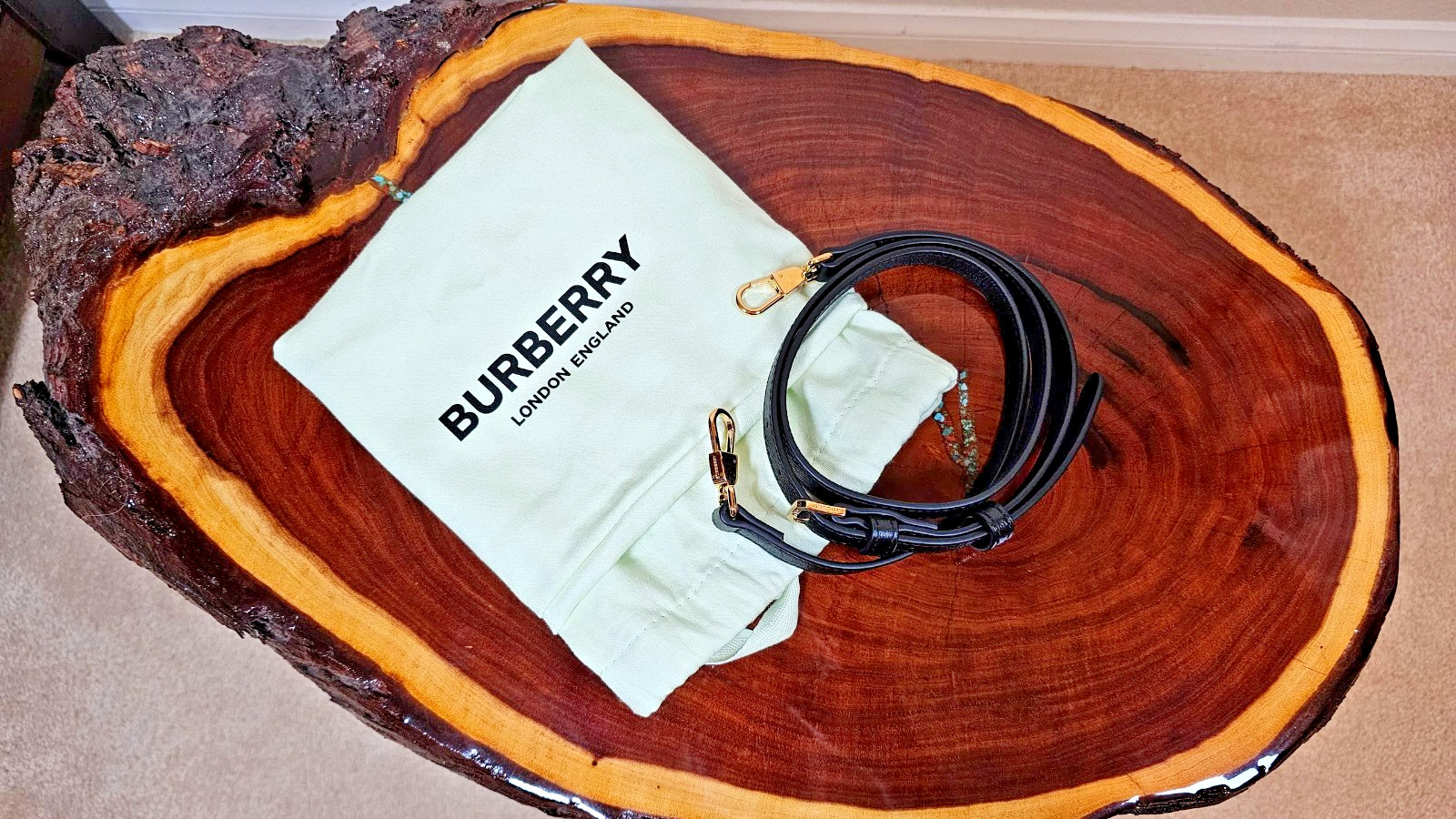 WORN ONCE! PRISTINE! BURBERRY BANWELL Black Leather Iconic Check Tote
