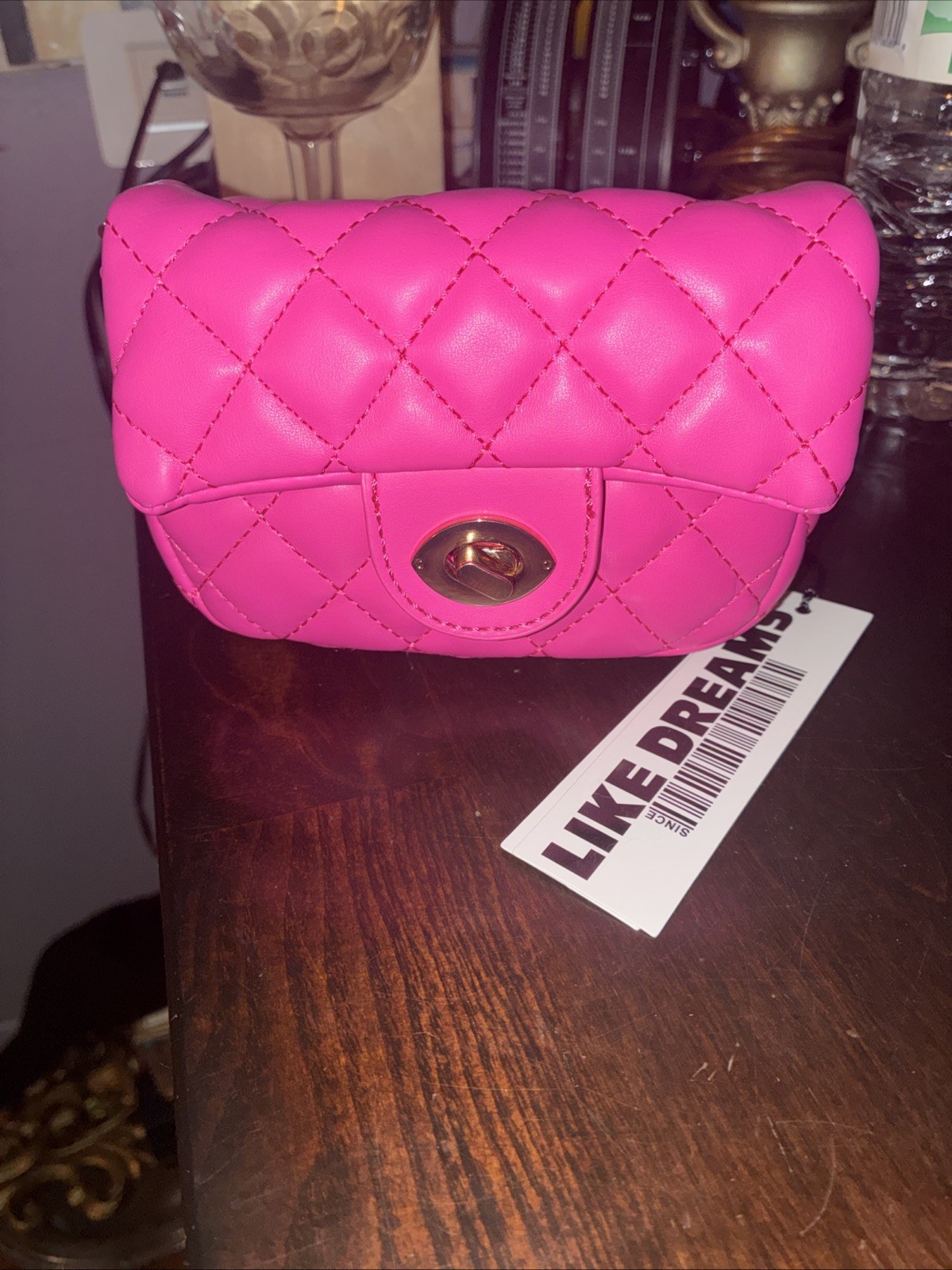 New Like Dreams Women’s Small Marshmallow Vegan Leather Quilted Hot Pink Gold
