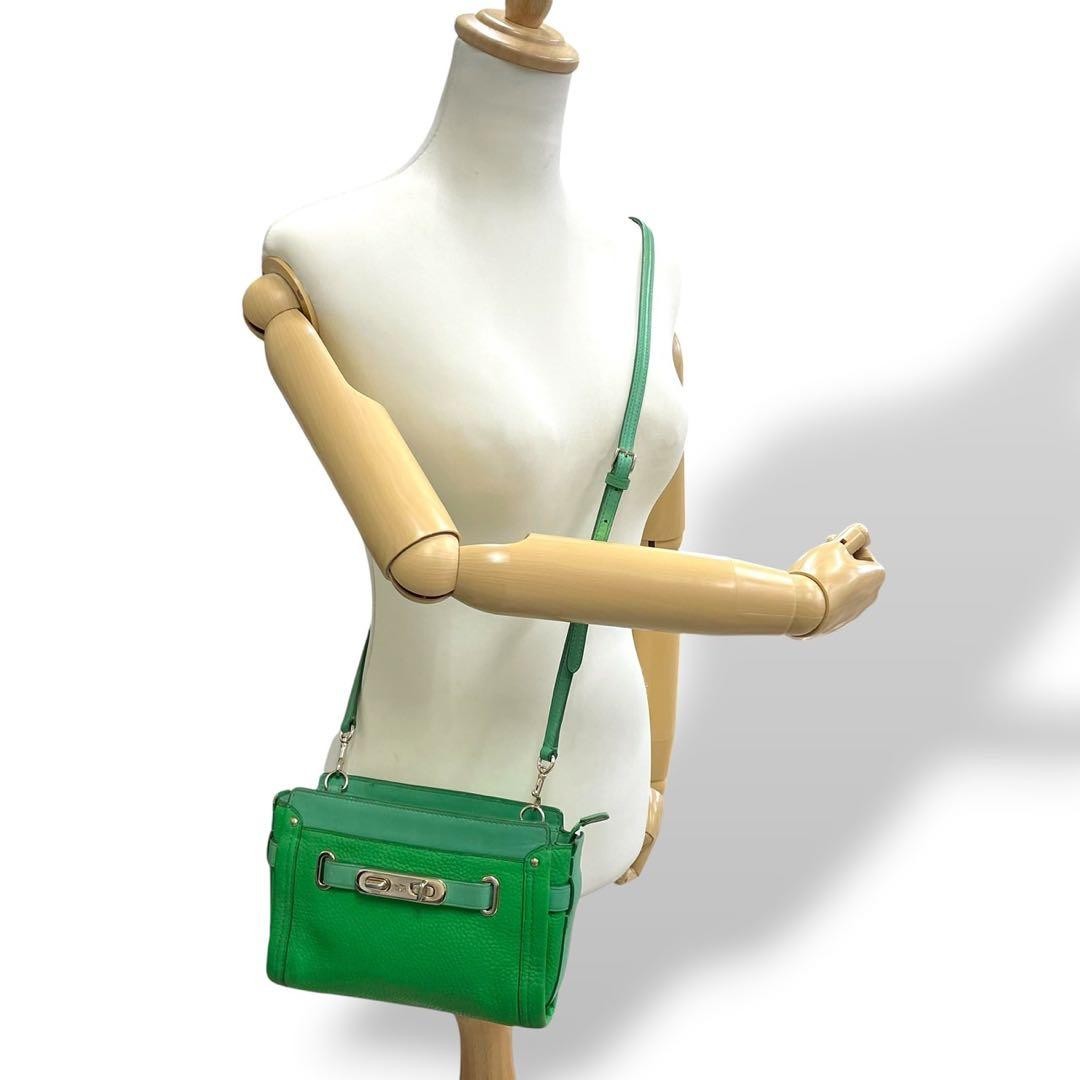 COACH Swagger Shoulder Bag Green Leather Turnlock Authentic item from Japan
