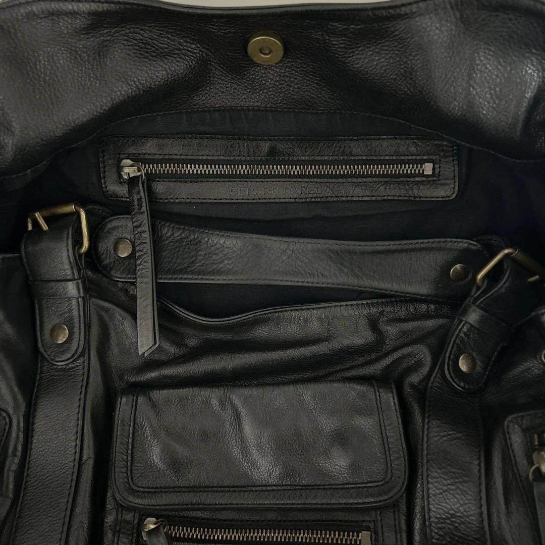 GERARD DAREL Shoulder Bag Black Leather Magnetic Snap Closure With Storage Bag