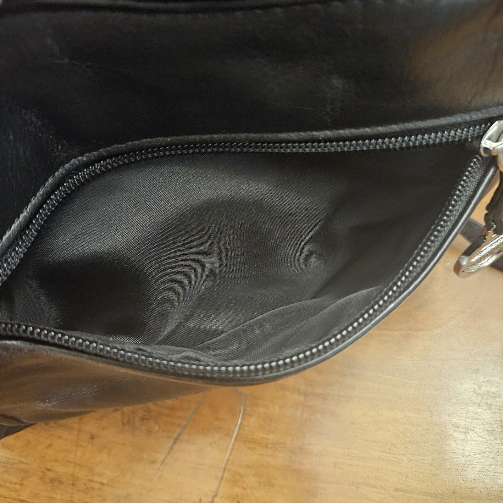 Croft & Barrows Leather Black Purse Satchel Crossbody