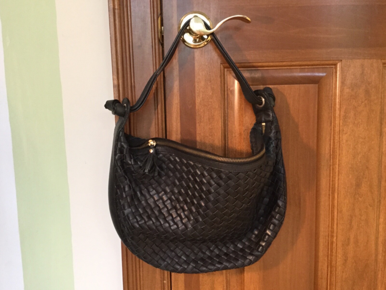 Forth & Towne black woven leather satchel with sturdy zip closure,lined 4 pocket