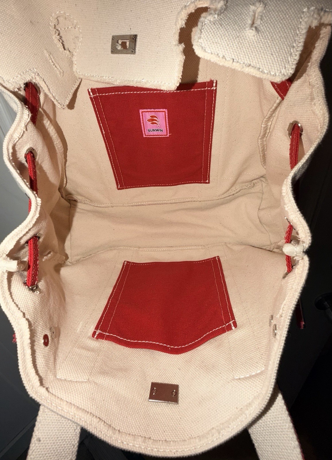 Sunwin Madaket Large Classic Tote Red & Cream Canvas Crossbody Strap Added EUC