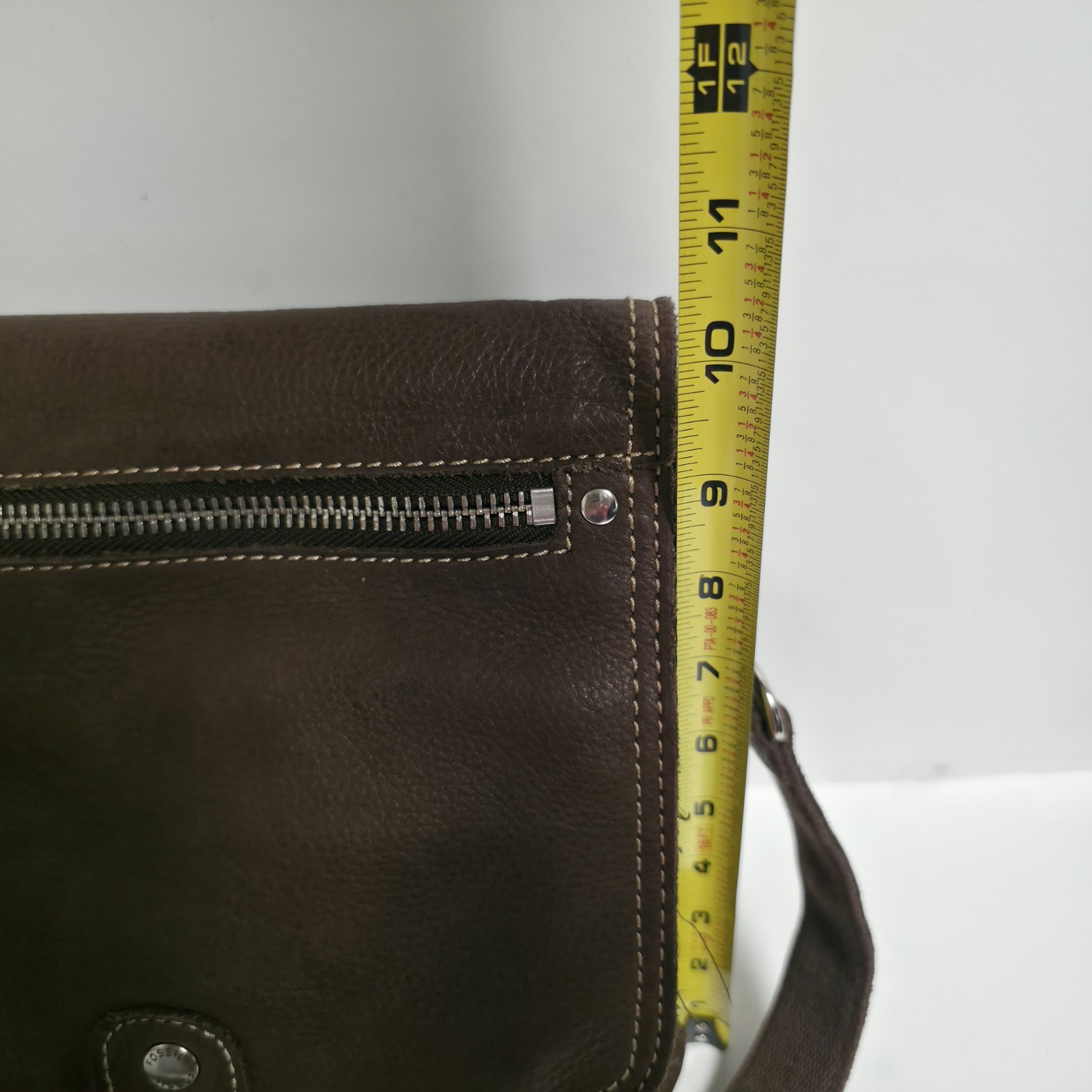 FOSSIL Brown Pebbled Leather Crossbody Messenger Bag Flap Zip Organizer Purse
