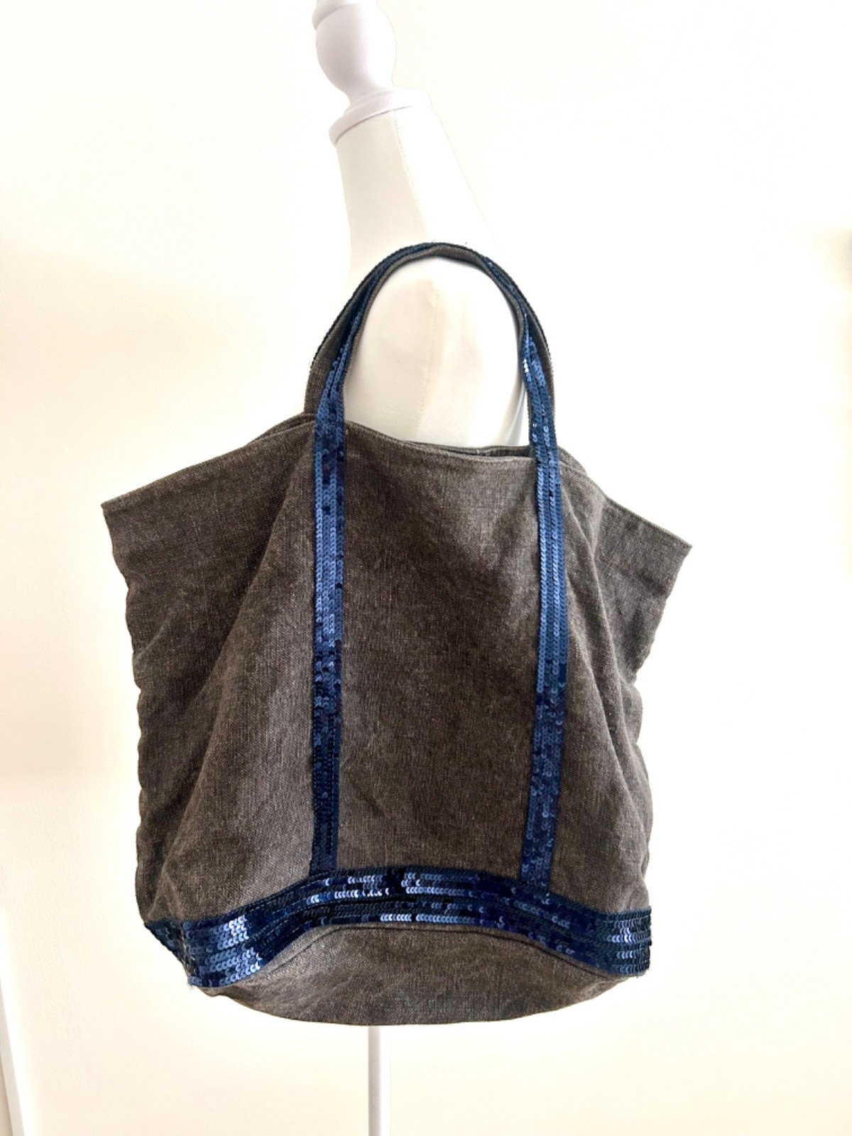 Vanessa Bruno Linen Cabas Tote Large – Grey with Navy Blue Sequins – EUC