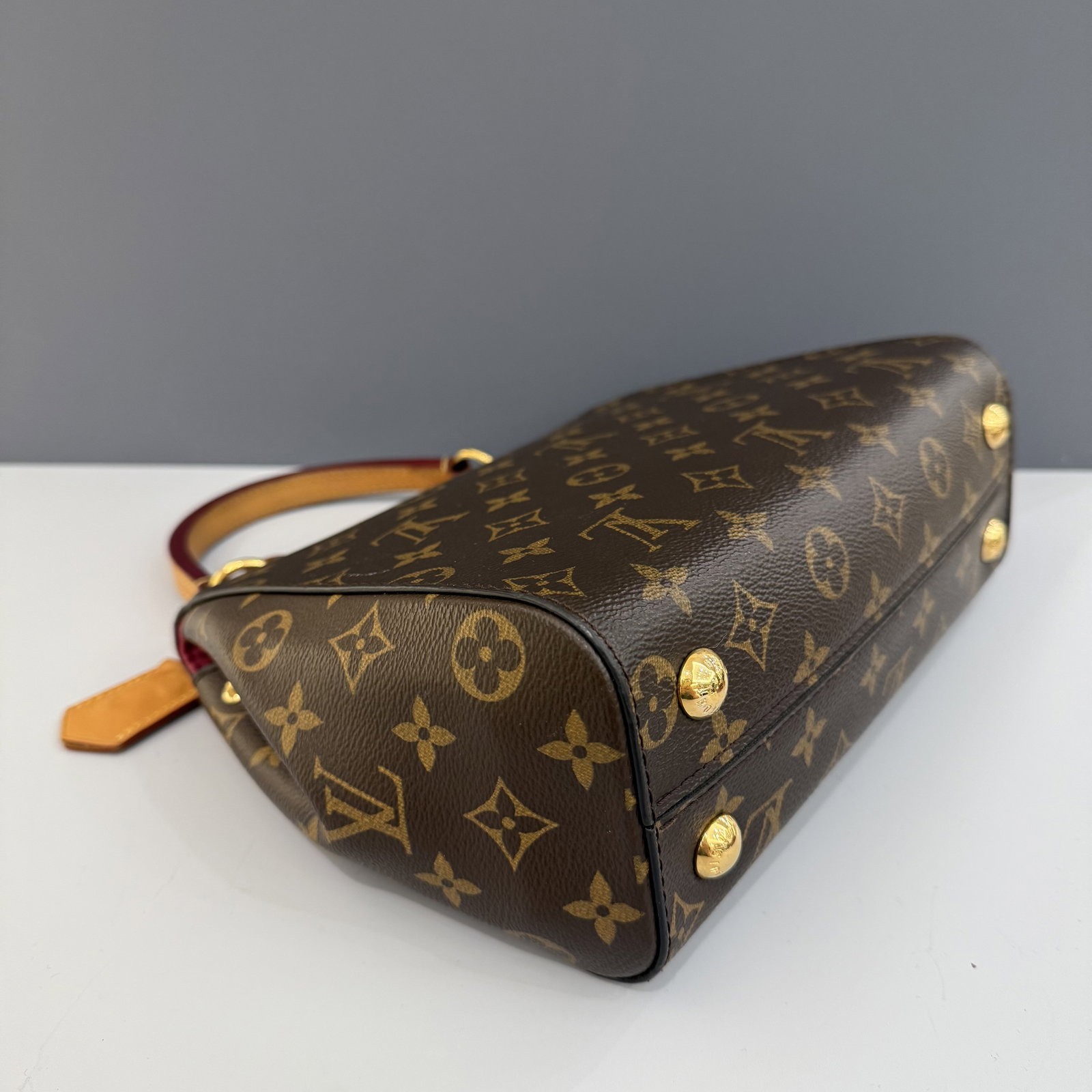 Louis Vuitton Cluny Bb Brown Magenta Monogram (ym1210p9)