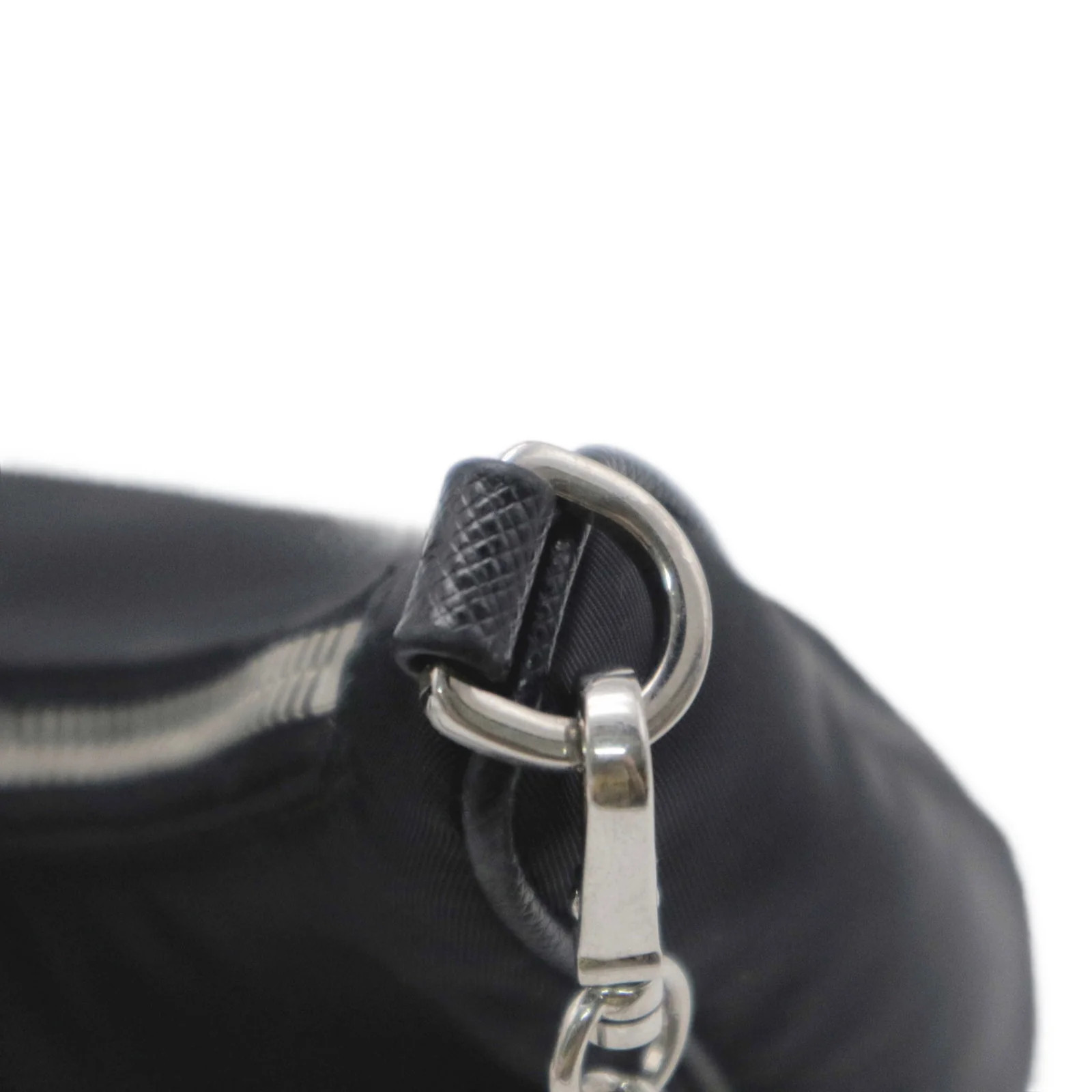 Prada Re Edition 2005 Shoulder Bag Black Tessuto Nylon (mm060526a5r)