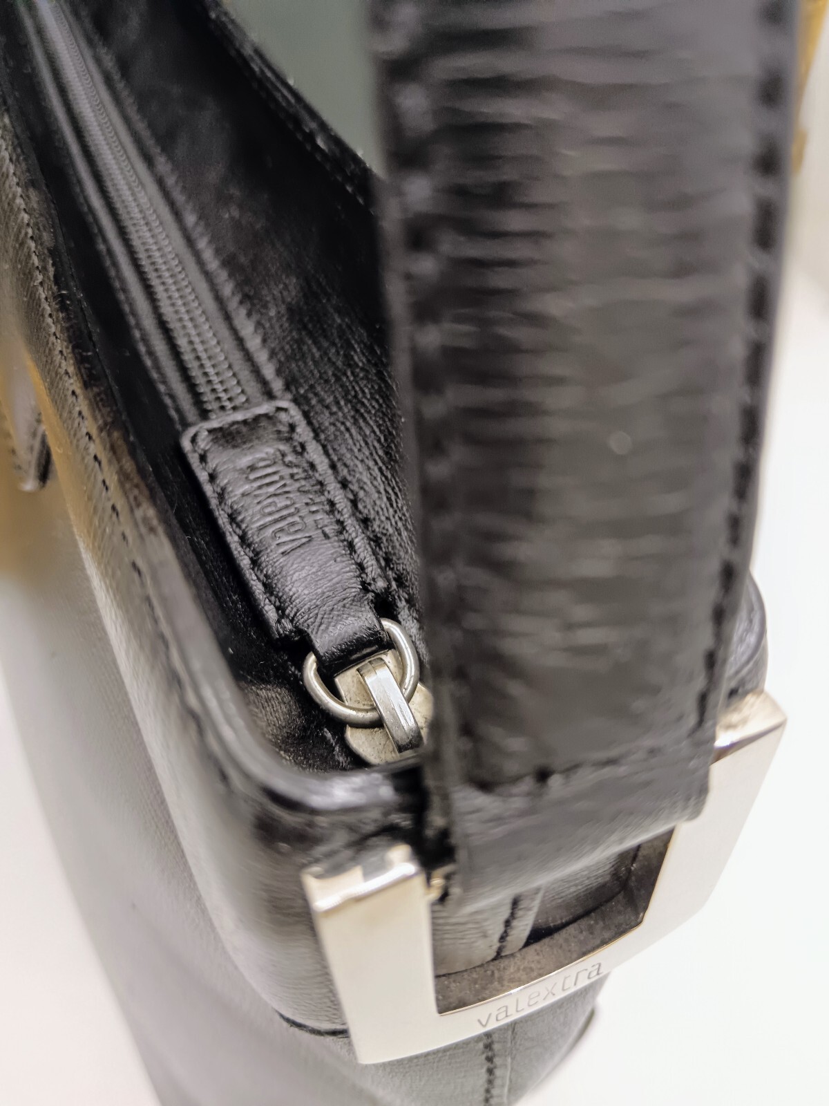 Valextra Shoulder Bag Millepunte Black Leather