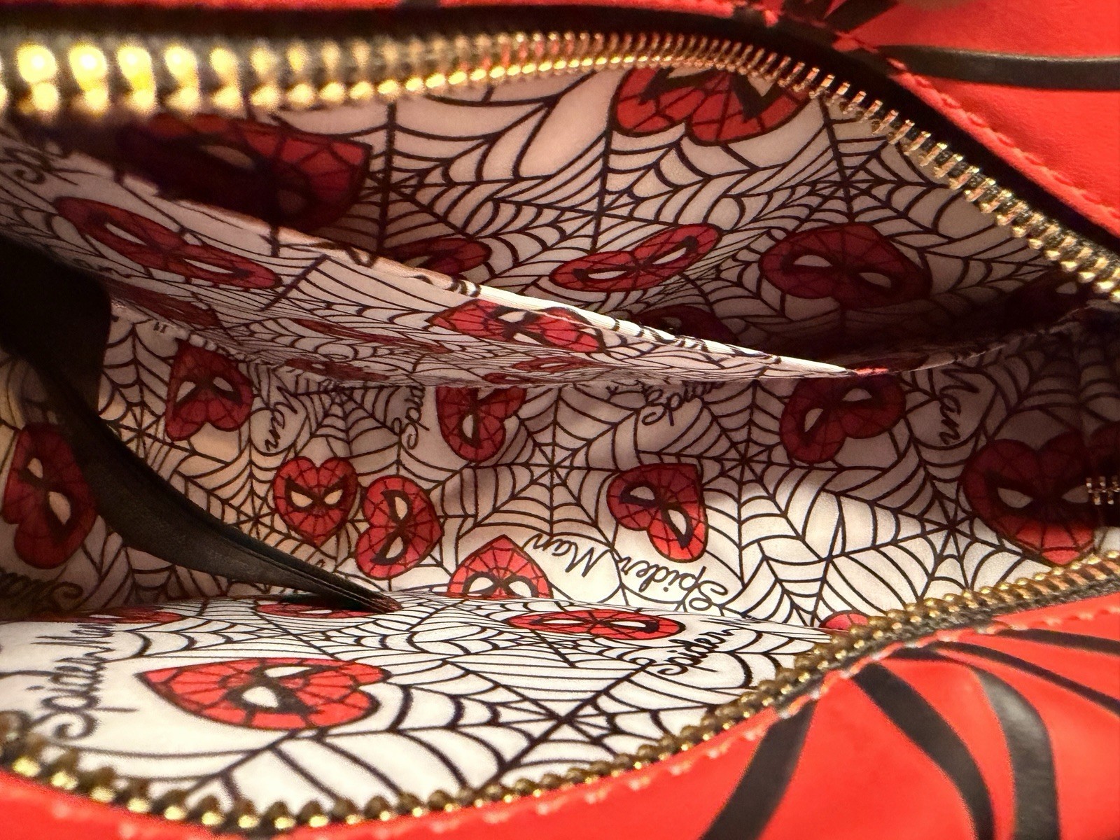 Authentic Loungefly Marvel Spider-Man Valentines Heart Crossbody Bag