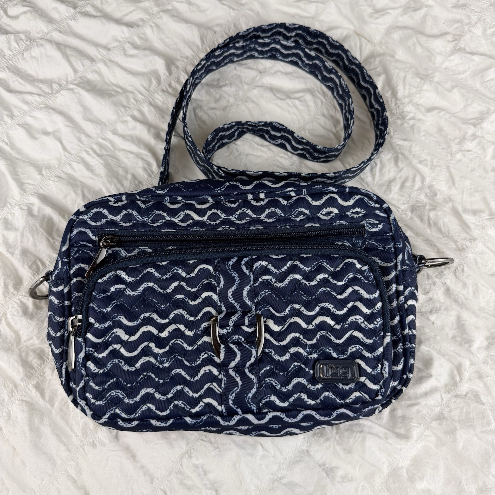 Lug Carousel Crossbody Bag Blue White Wave Print Quilted Travel Organizer Purse