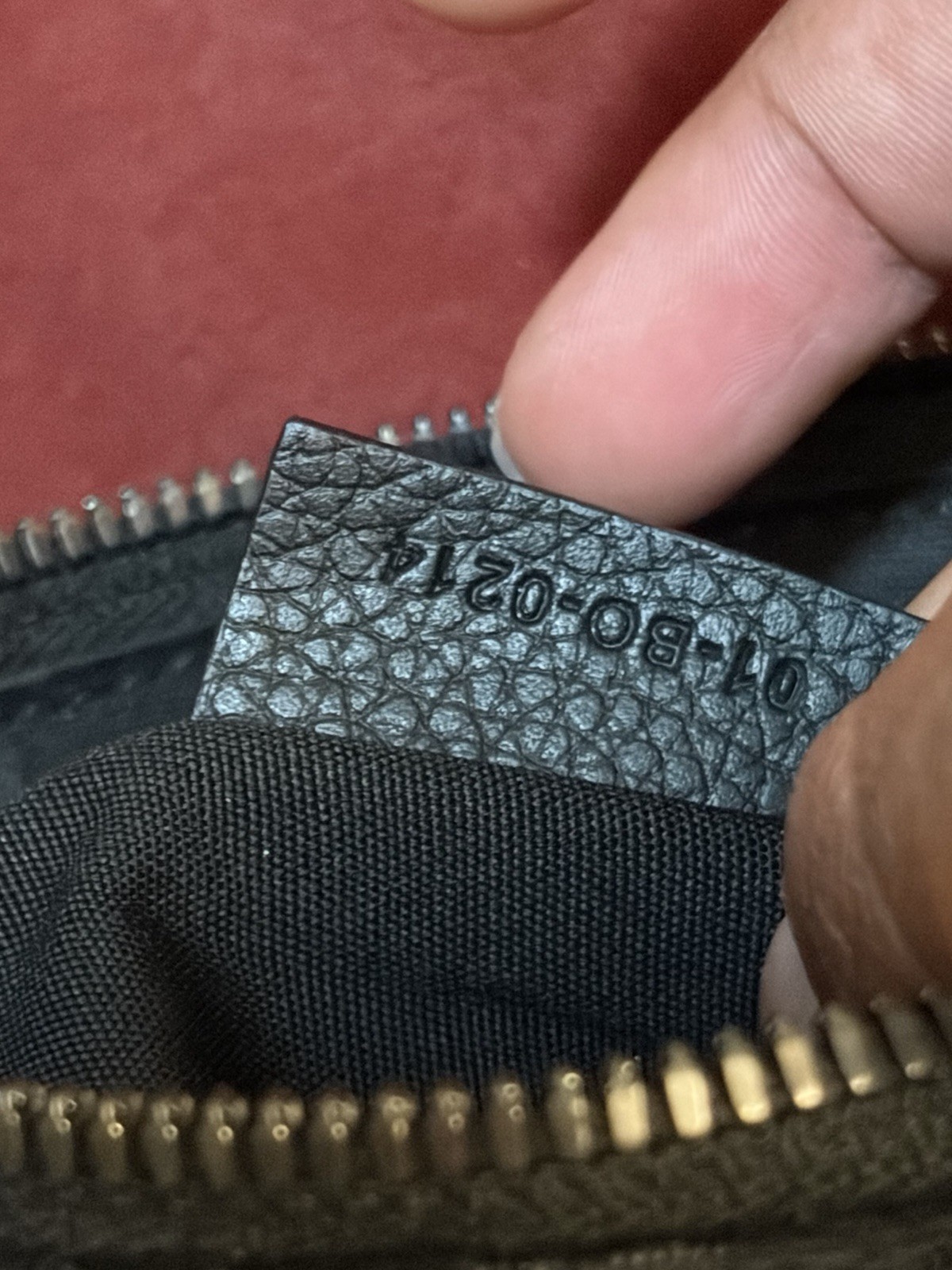 Dior monogram saddle bag doesn’t have the bag handle