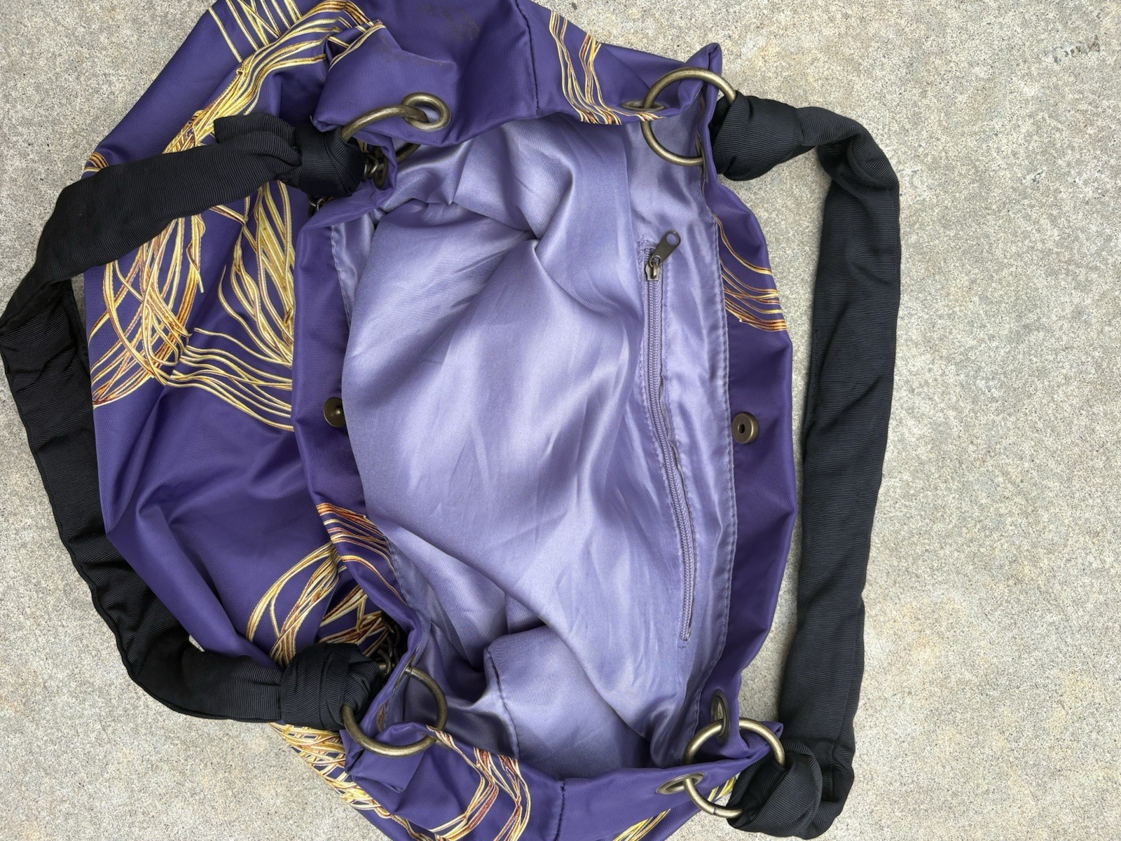 Vera Wang Purple/Gold Abstract Tote Bag Chain & Logo Accent, Black Handles
