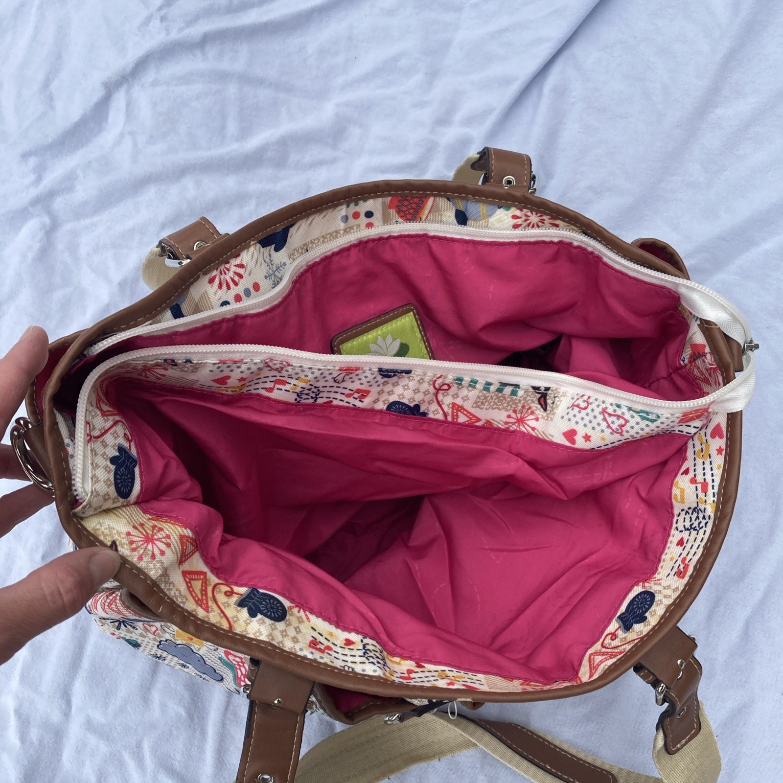 Lilly Bloom Floral Canvas Tote Bag with Brown Trim – Multicolor 13Lx4.5W*12H EUC