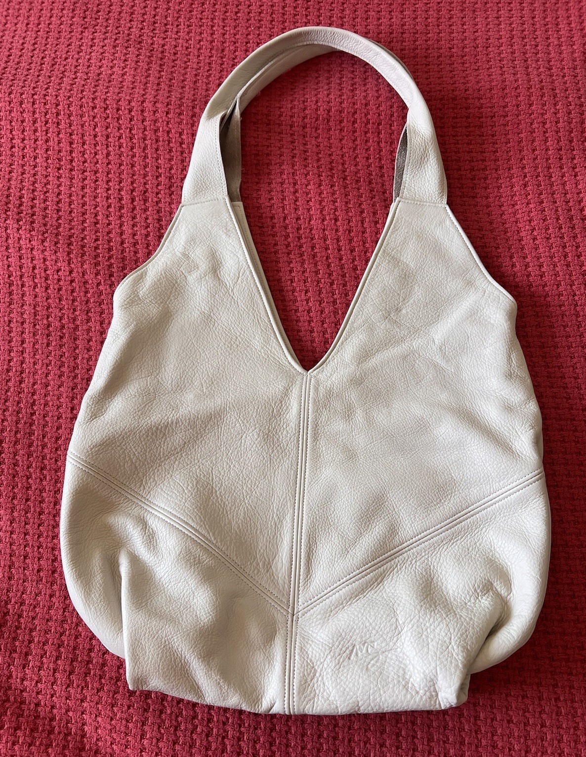 MOLLY G SLOUCHY SOFT LEATHER LOUISE SHOULDER BAG BEIGE NEW WITHOUT TAGS