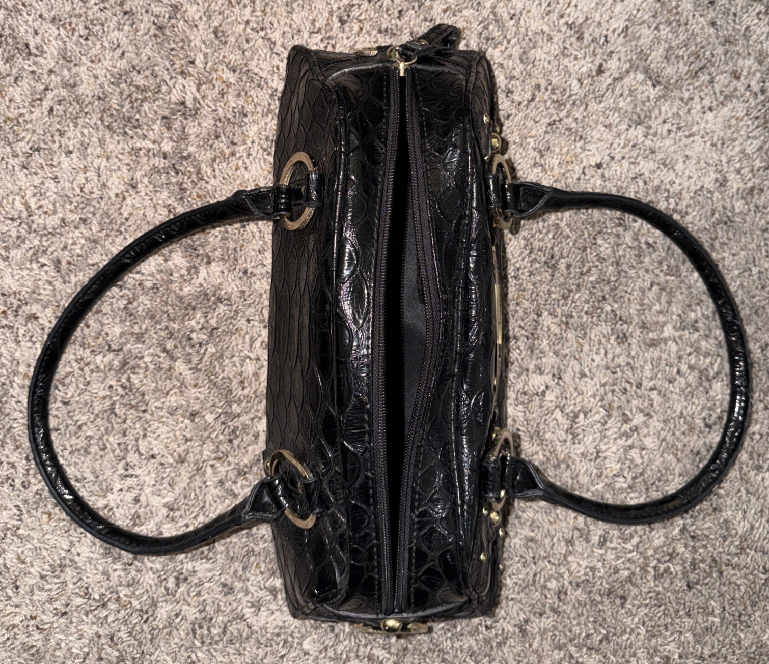 Y2K Guess Black Croc Embossed Studded Shoulder Bag Large G Logo 2000s Purse
