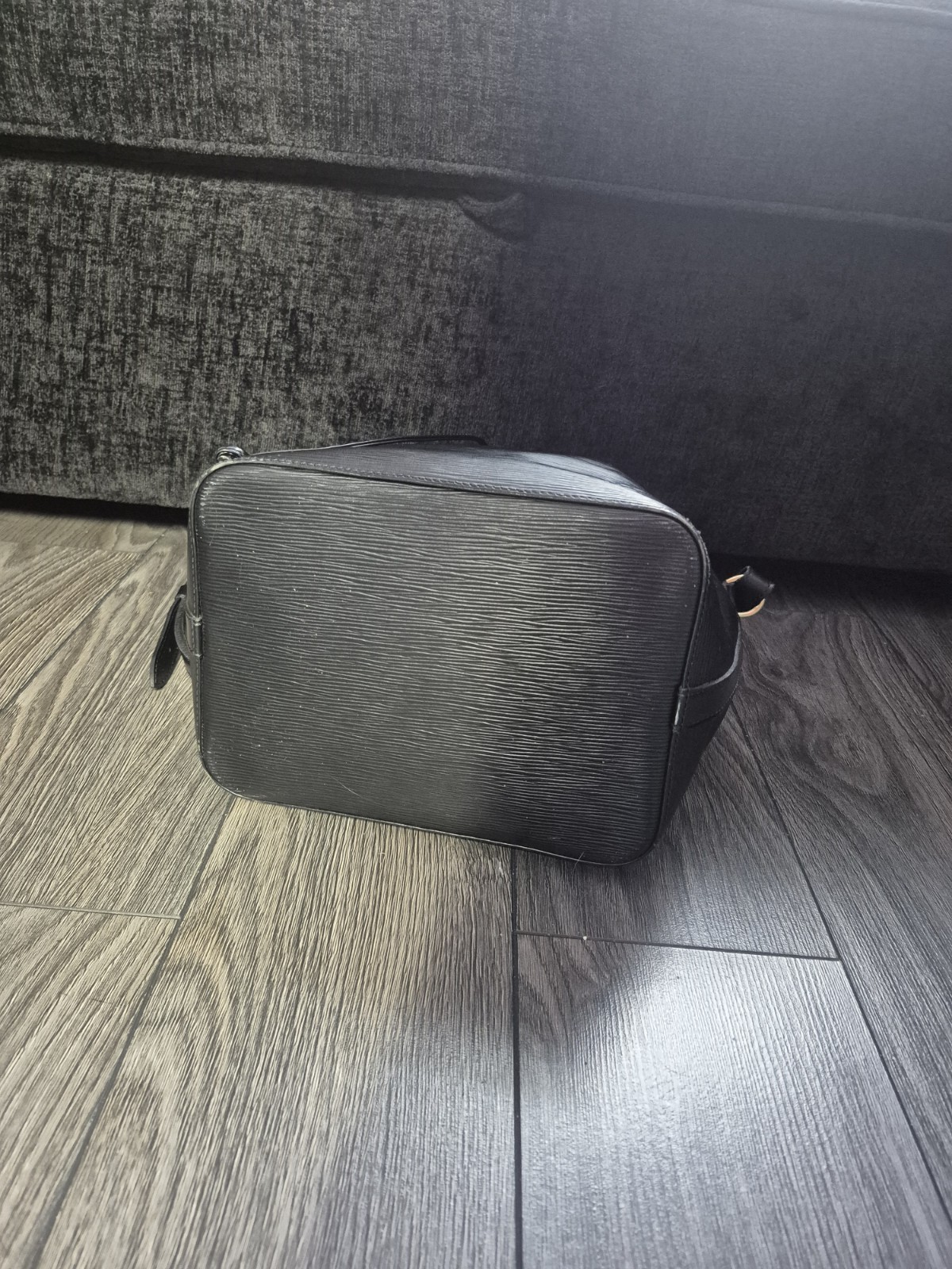 Louis Vuitton Black Epi Petit Noé Shoulder Bag – Vintage Made in France – AR0916