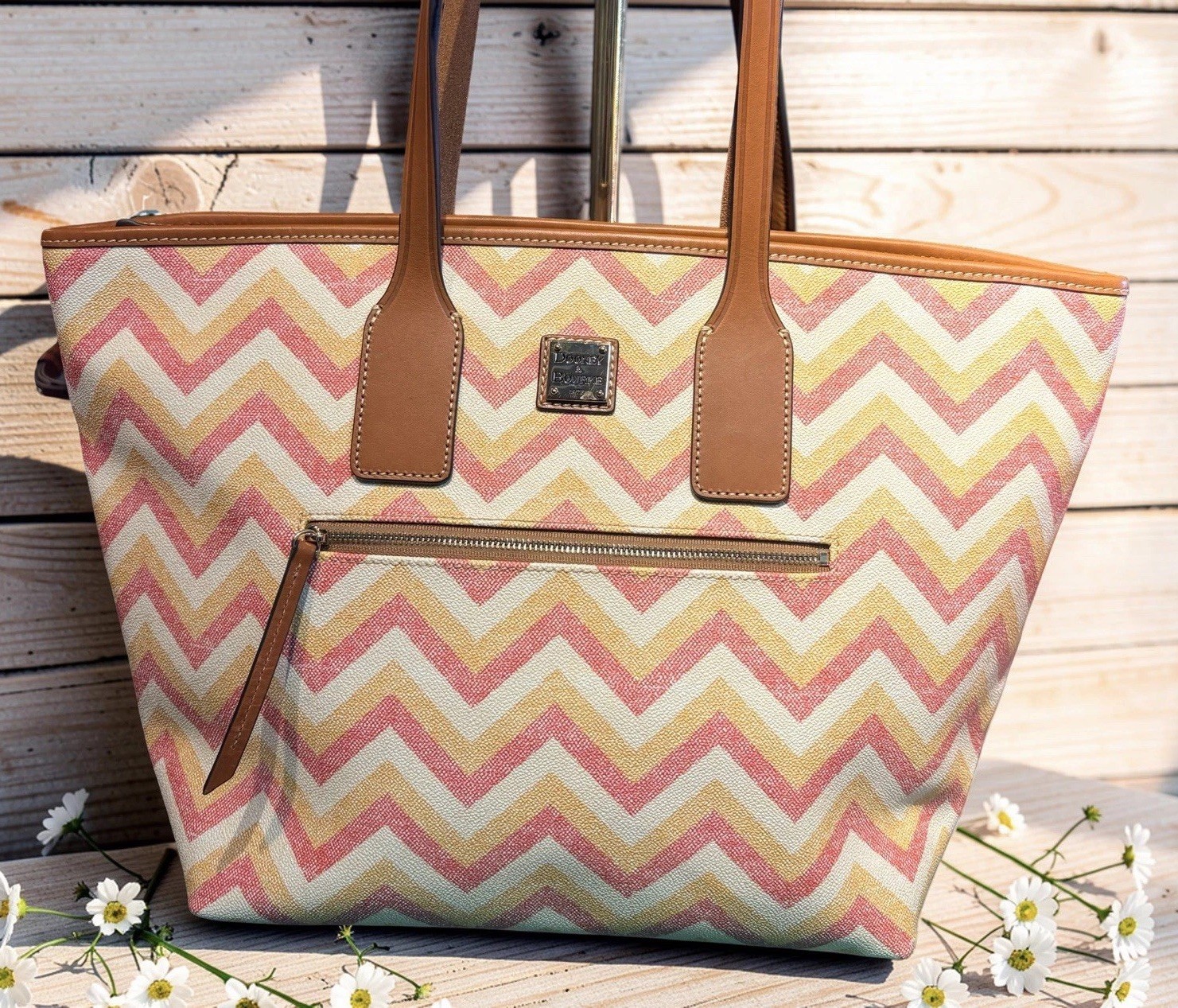 Dooney Bourk Chevron Zig Zag Orange Yellow Pink Large Shopper Tote Shoulder Bag