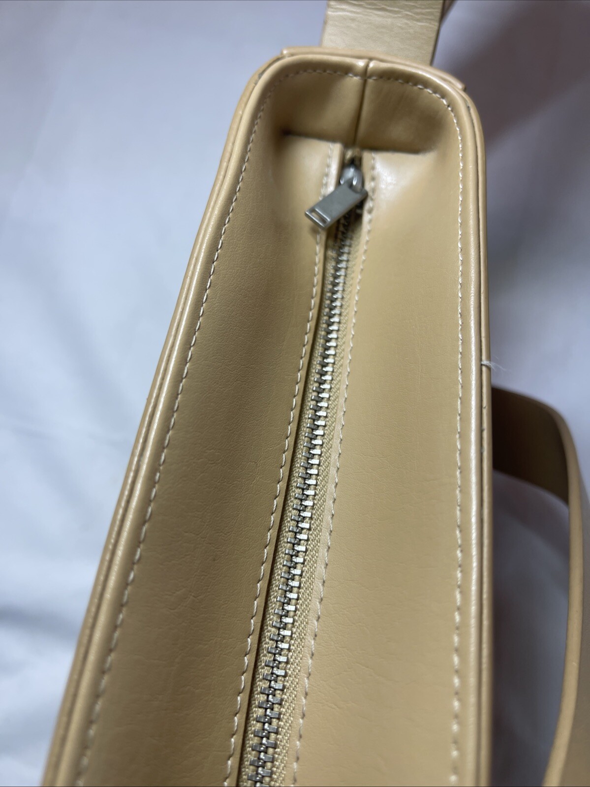 Oak + Fort – Genuine Leather Crescent Bag MSRP: $120 / Color: Tan