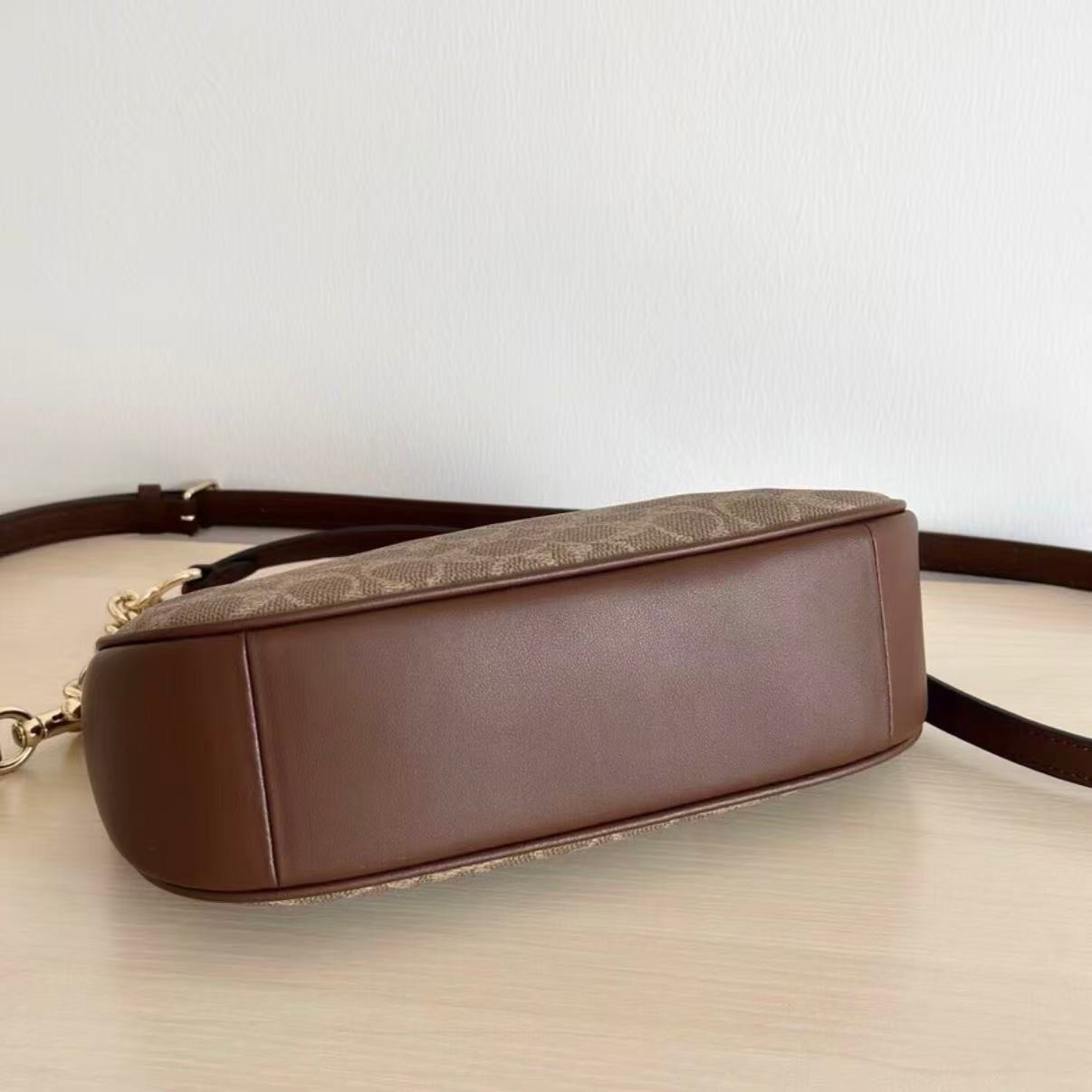 NWT Coach CV933 Brown Teri Shoulder Bag In Signature Canvas Free Shipping