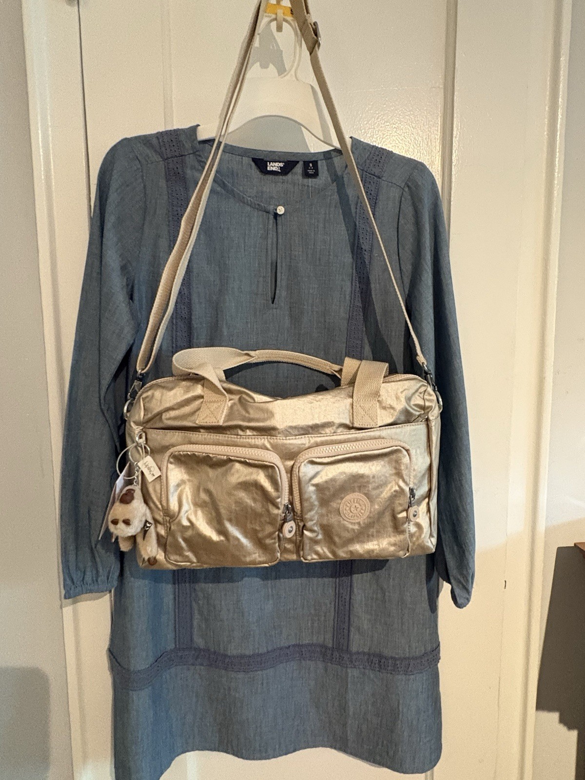 New Kipling Cyrene Crossbody/Shoulder Bag Metallic Gold/Tan Monkey Charm NWT