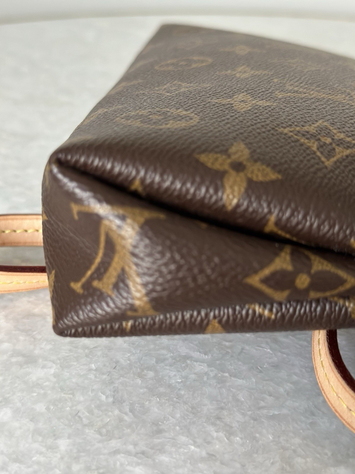 Louis Vuitton Pallas Clutch Monogram Noir | Excellent Condition