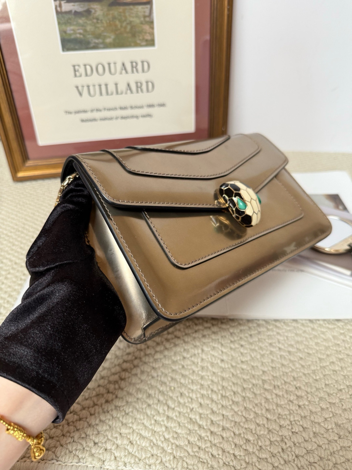 Authentic Bvlgari Serpenti WOC Metallic Leather WOC Champagne Gold Gold-Tone