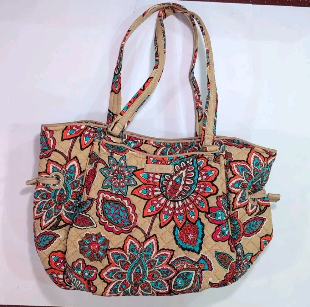 Vera Bradley Retired Spring 2018 DESERT FLORAL Large Handbag / Tote Beige Red