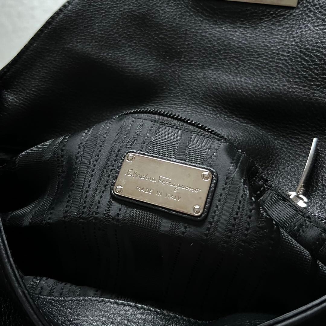 Salvatore Ferragamo Black Leather Gancini Shoulder Bag Flap Silver Hardware