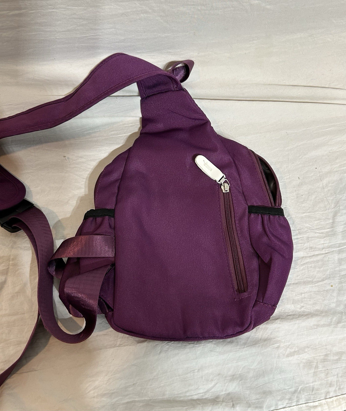 Duo Mei Lun Crossbody Sling Backpack