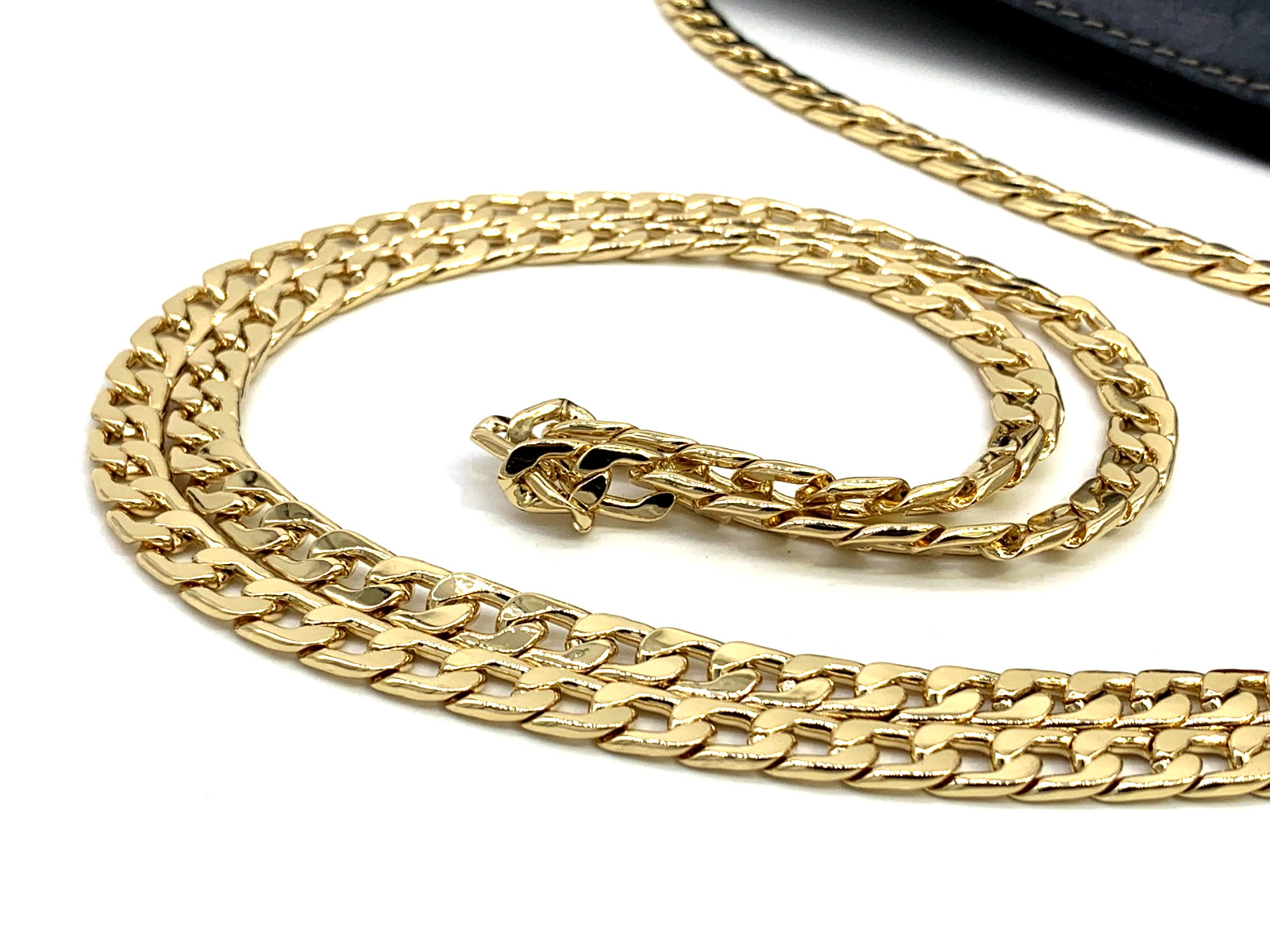 GUCCI VINTAGE GG Supreme Shoulder Bag Chain Strap Sherry Navy Classic Authentic