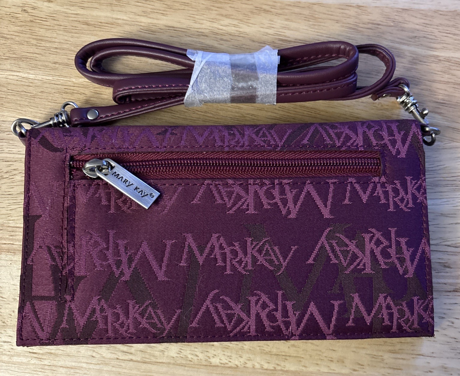 Mary Kay Wallet Organizer Crossbody Signature Logo Canvas Maroon Burgundy