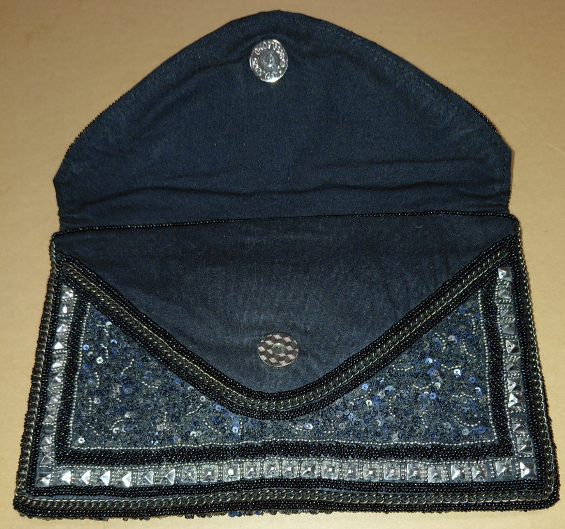 Lulus Made of Class Black and Silver Sequin Beaded Clutch